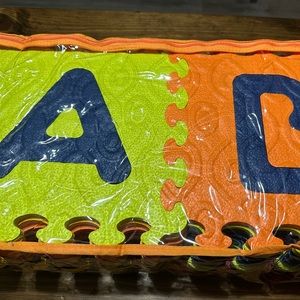 B brand Alphabet Mat Foam